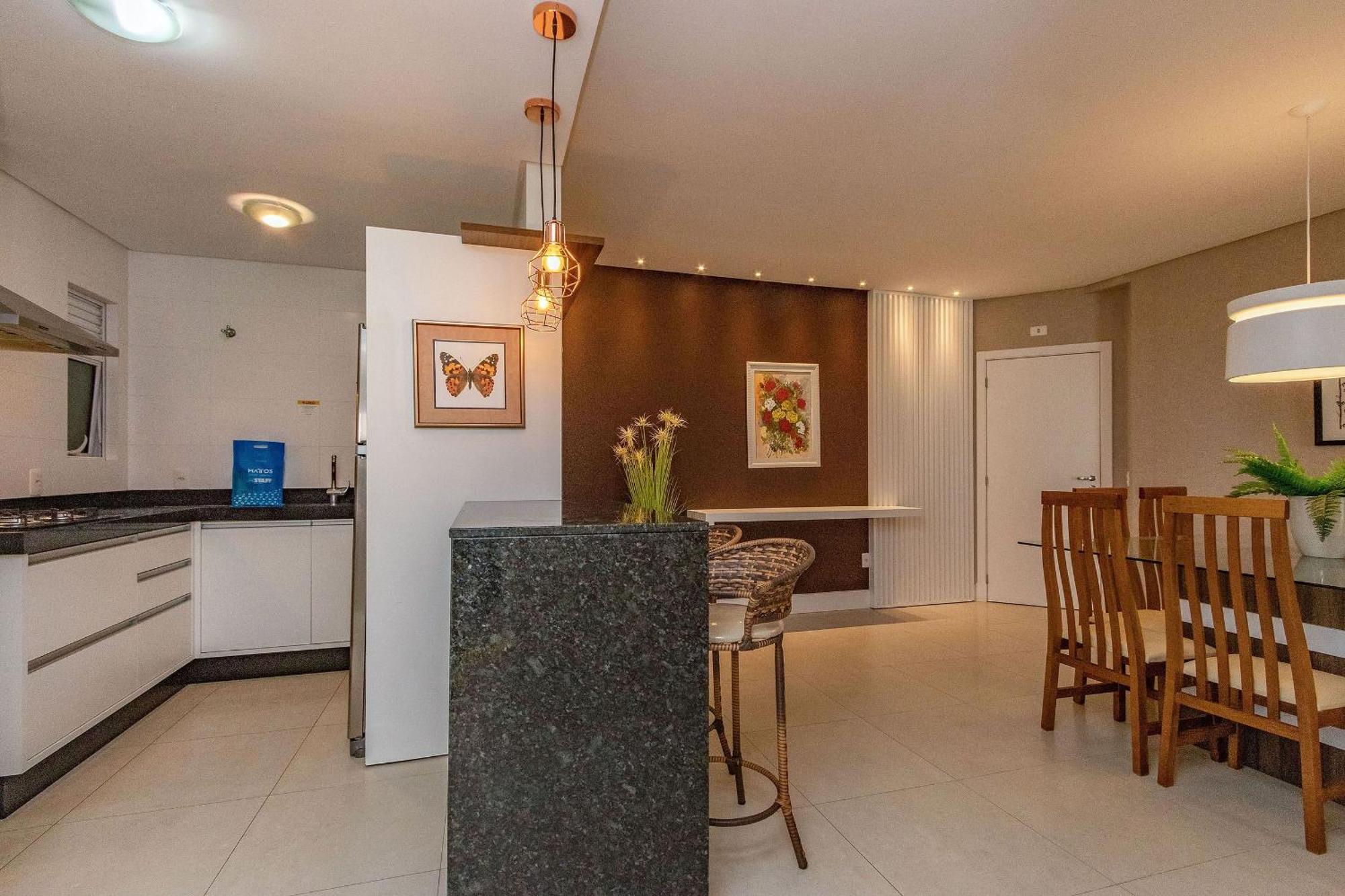 Boulevard 224D - Excelente Apartamento Em Condominio De Luxo No Centro De Bombinhas - Piscina - Jacuzzi - Academia - Portaria 24H. Kültér fotó