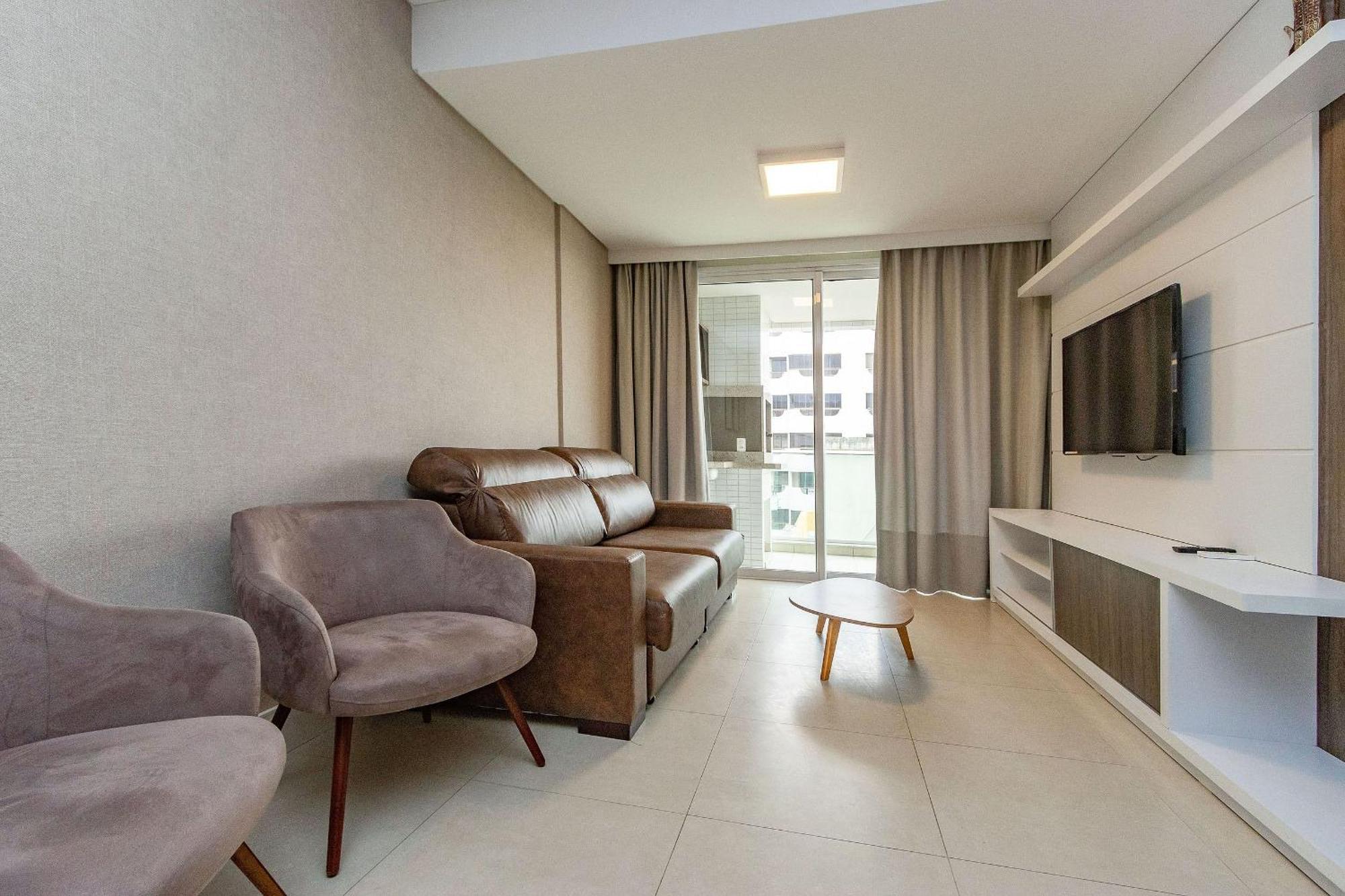 Boulevard 224D - Excelente Apartamento Em Condominio De Luxo No Centro De Bombinhas - Piscina - Jacuzzi - Academia - Portaria 24H. Kültér fotó